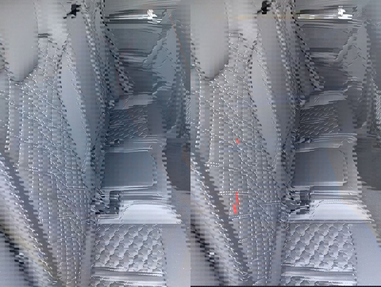 Used 2023 Audi SQ5 Premium Plus w/ Premium Plus Package image 15