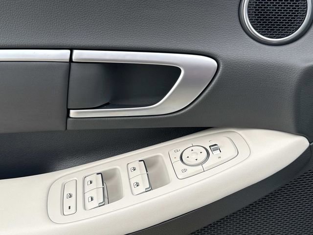 Certified 2026 Hyundai Sonata SEL FWD image 24