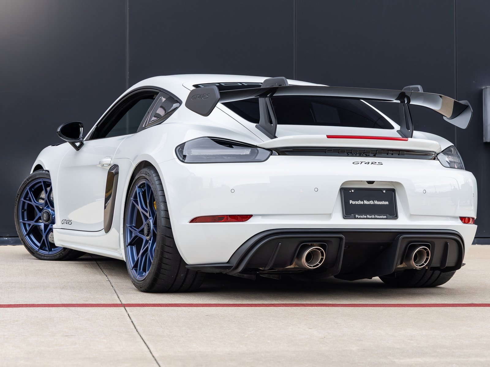 Used 2025 Porsche 718 Cayman GT4 RS image 3