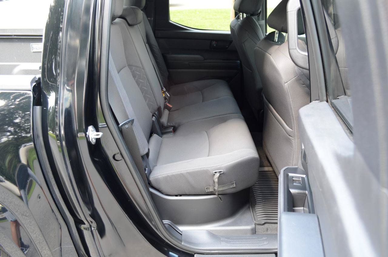 Used 2026 Toyota Tacoma SR5 AWD/4WD image 16