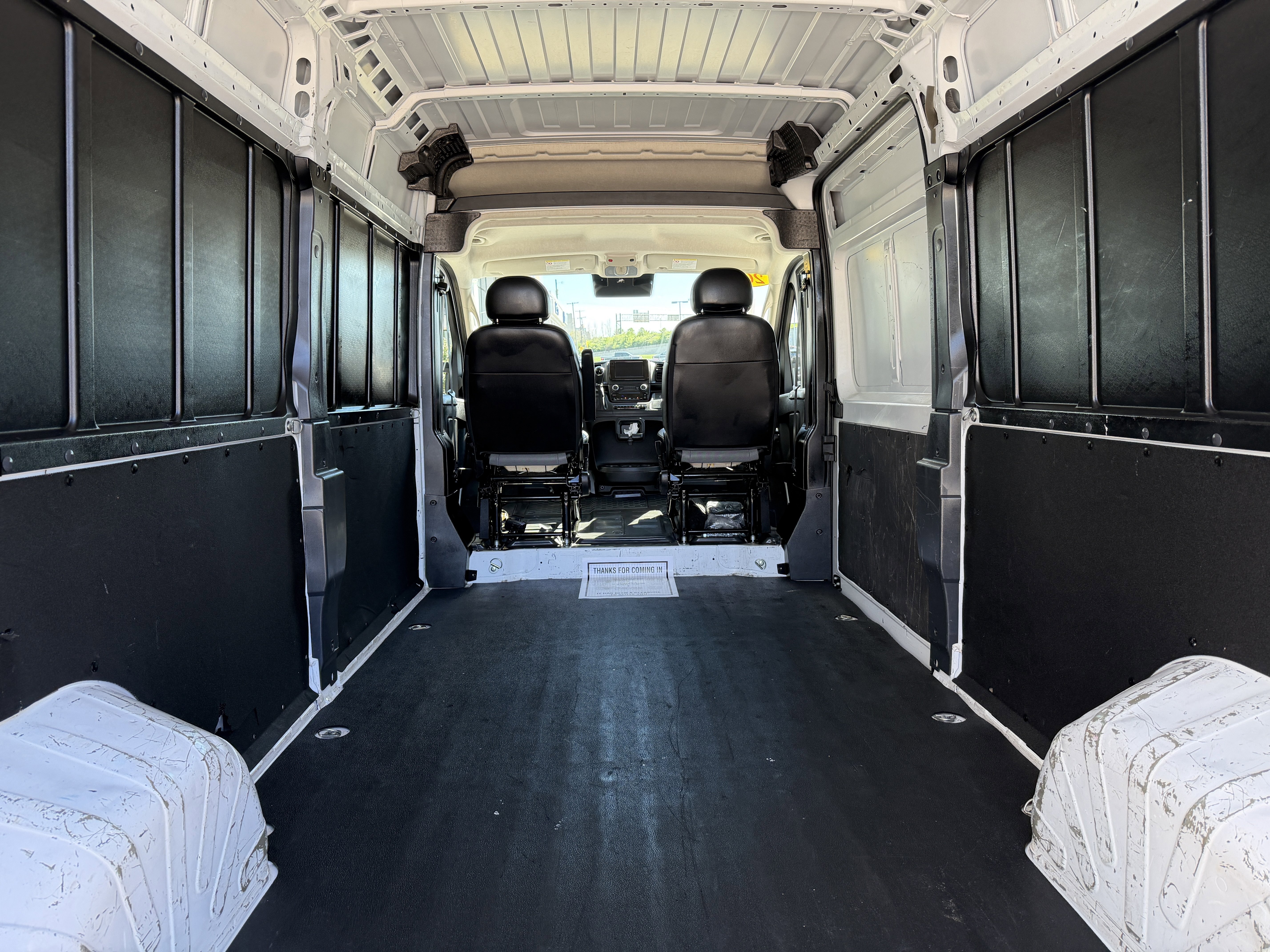 Used 2023 RAM ProMaster 2500 image 11