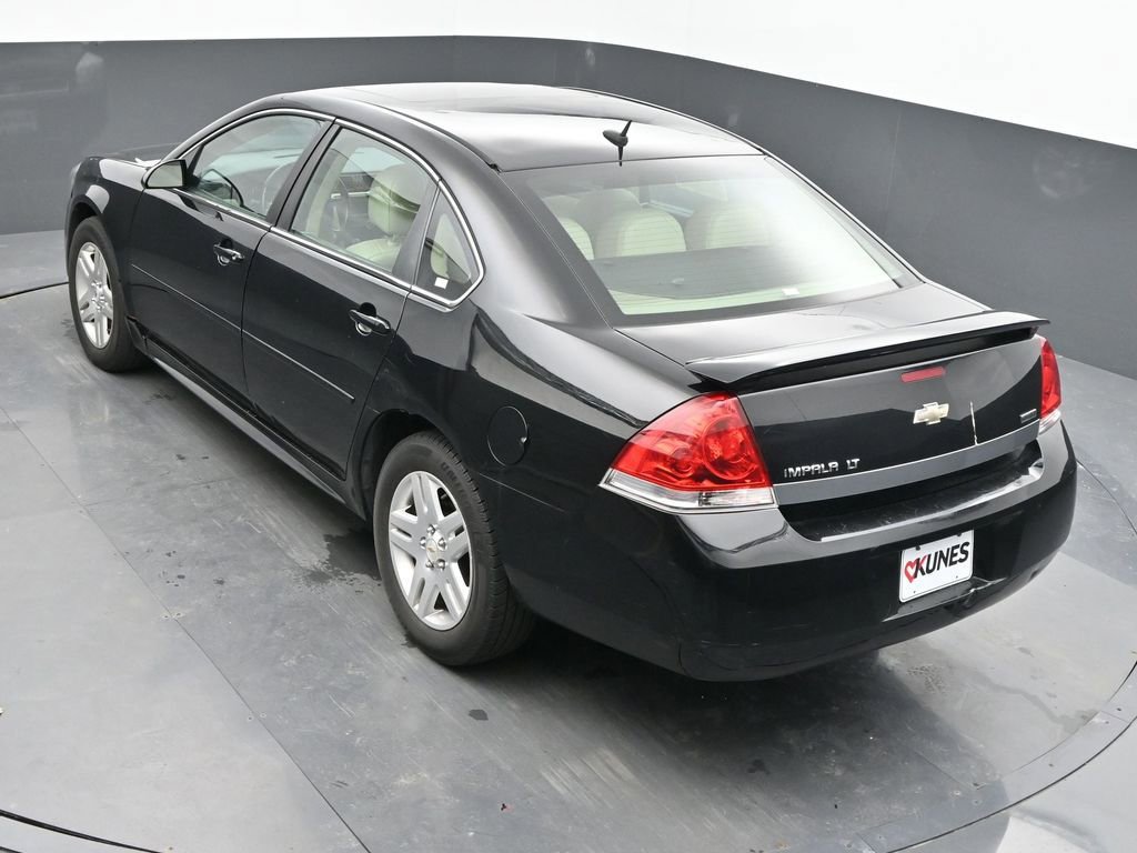 Used 2011 Chevrolet Impala LT w/ Luxury Edition Package FWD image 37