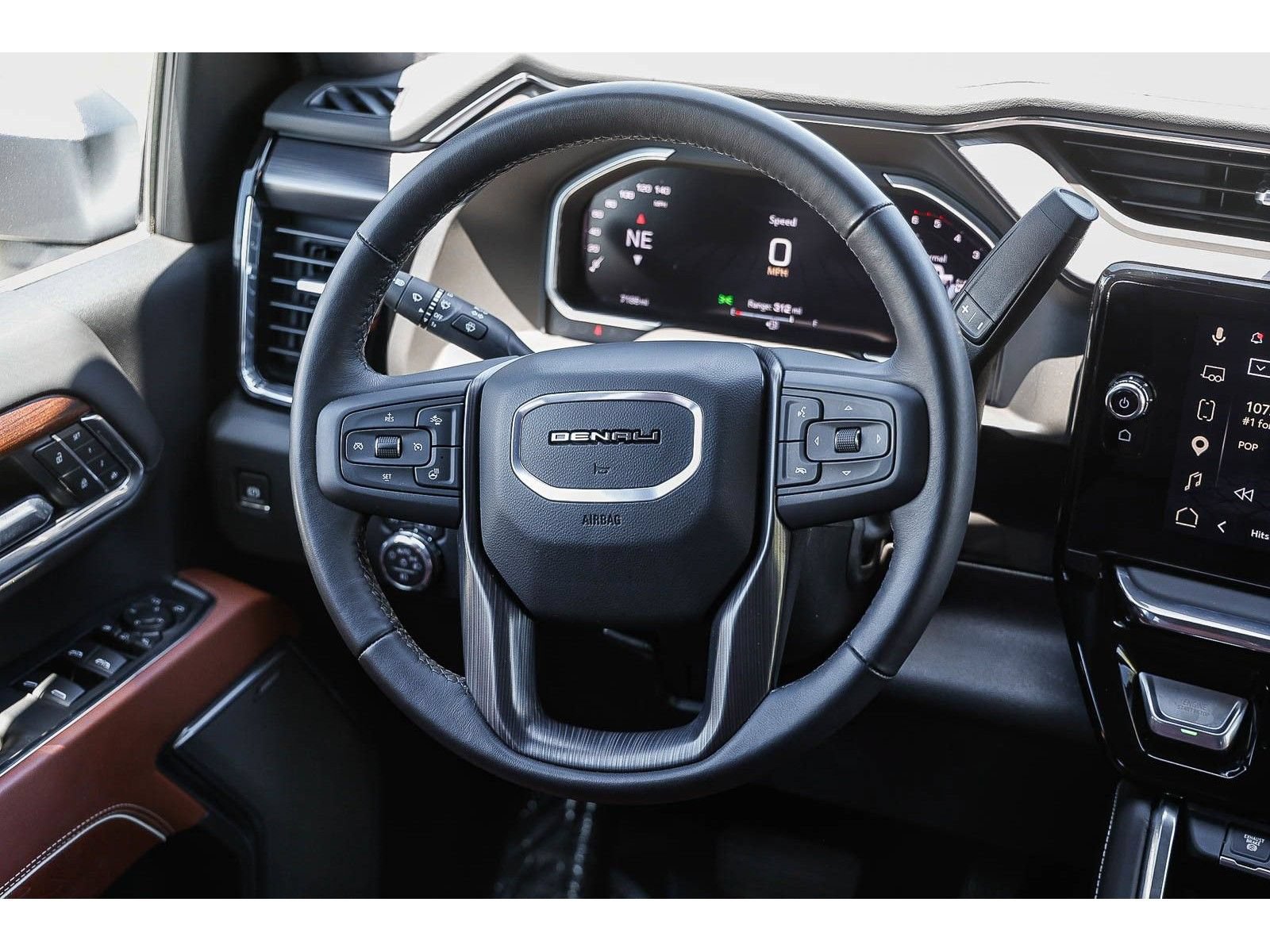 Used 2026 GMC Sierra 2500 Denali Ultimate AWD/4WD image 14