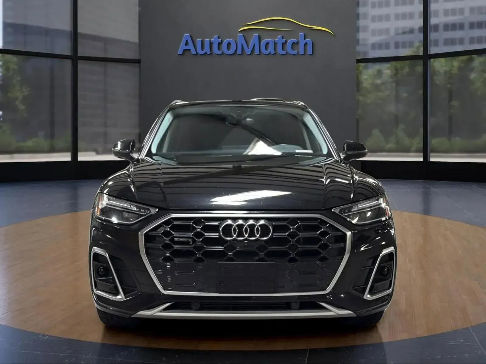 Used 2021 Audi Q5 e Premium Plus w/ Premium Plus Package image 2