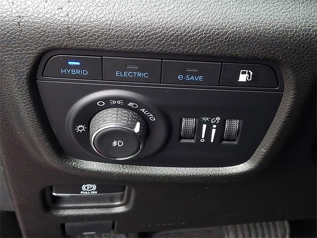 Used 2024 Jeep Grand Cherokee Limited 4xe image 21