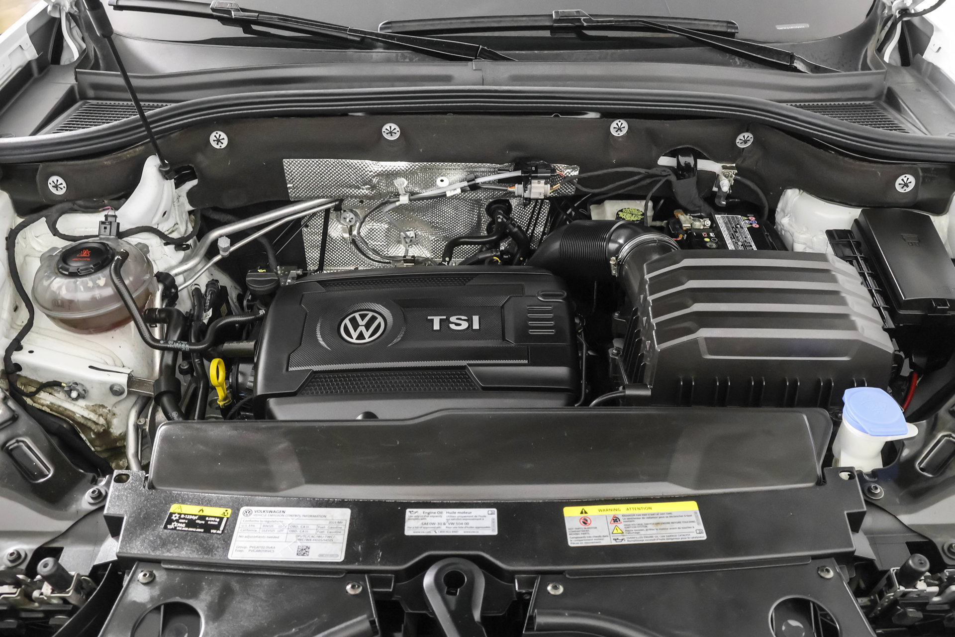 Used 2023 Volkswagen Atlas Cross Sport SE AWD/4WD image 48