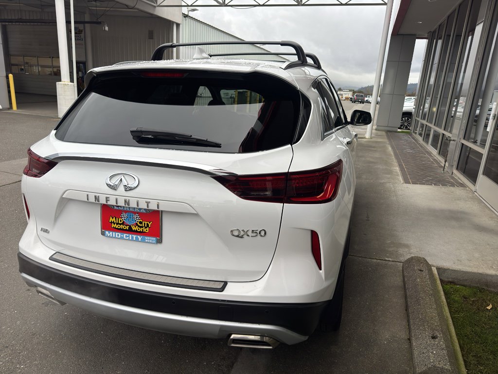 Used 2022 INFINITI QX50 Luxe image 10