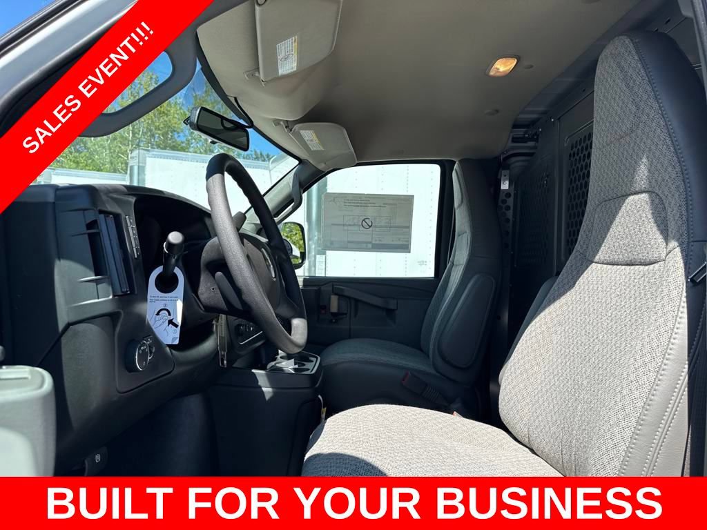 New 2025 Chevrolet Express 2500 w/ Driver Convenience Package RWD image 10