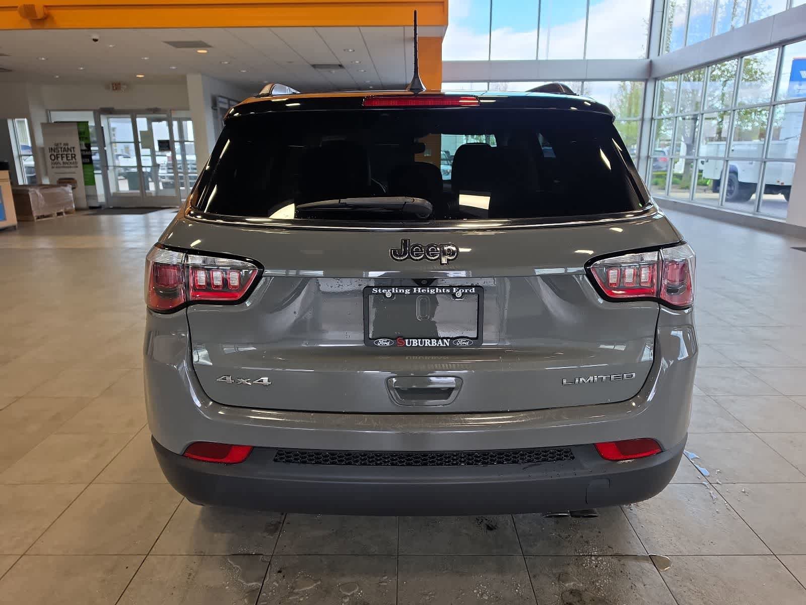 Used 2019 Jeep Compass Limited AWD/4WD image 14