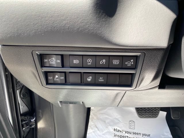 New 2026 Toyota Tundra Platinum AWD/4WD image 16