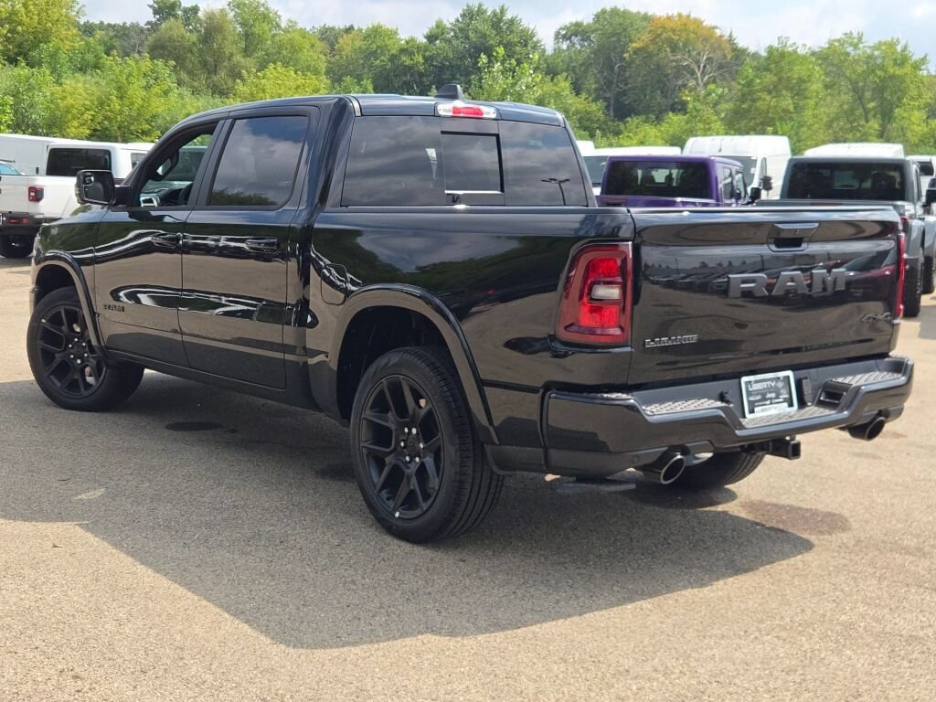 New 2027 RAM 1500 Laramie w/ Night Edition AWD/4WD image 13