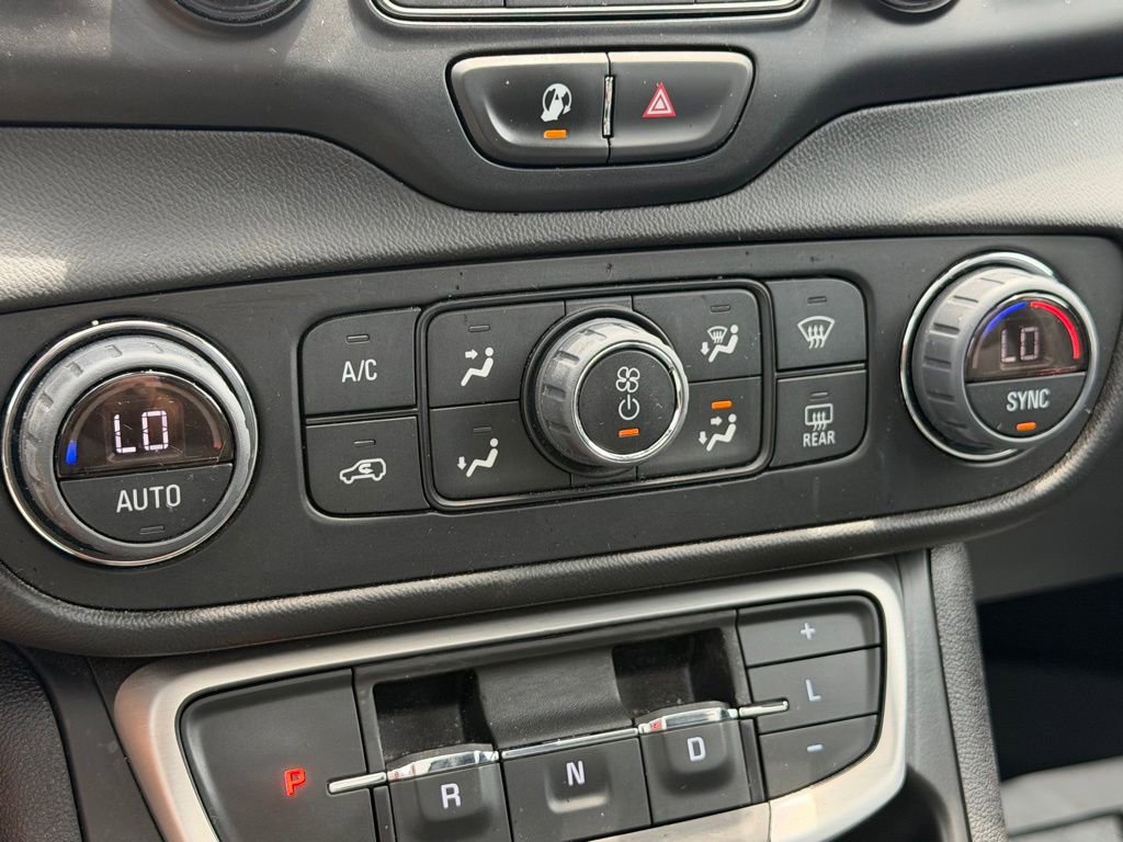 Used 2023 GMC Terrain SLT w/ Infotainment Package II AWD/4WD image 14