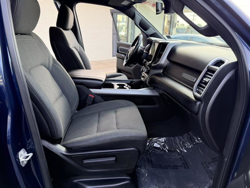 Used 2019 RAM 1500 Big Horn AWD/4WD image 11