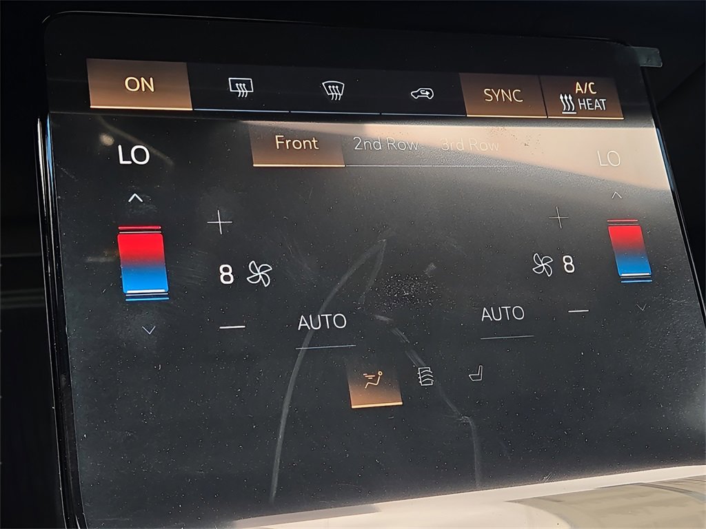 New 2026 Cadillac Vistiq Premium Luxury w/ LPO, Floor Liner Package image 25