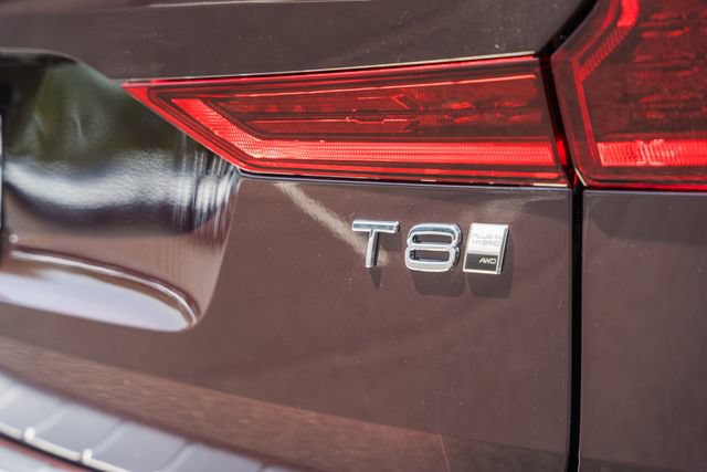 New 2026 Volvo XC60 T8 Ultra w/ Protection Package Premier AWD/4WD image 8