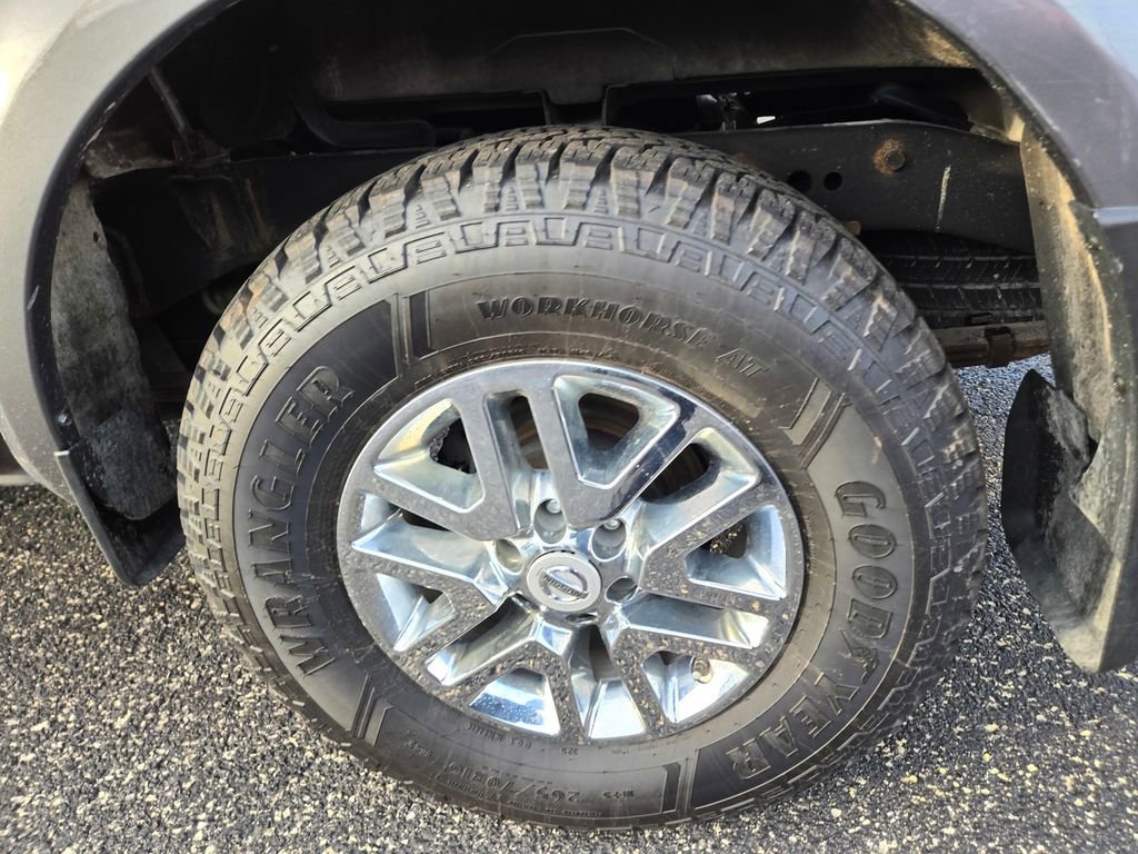 Used 2019 Nissan Frontier SV image 41