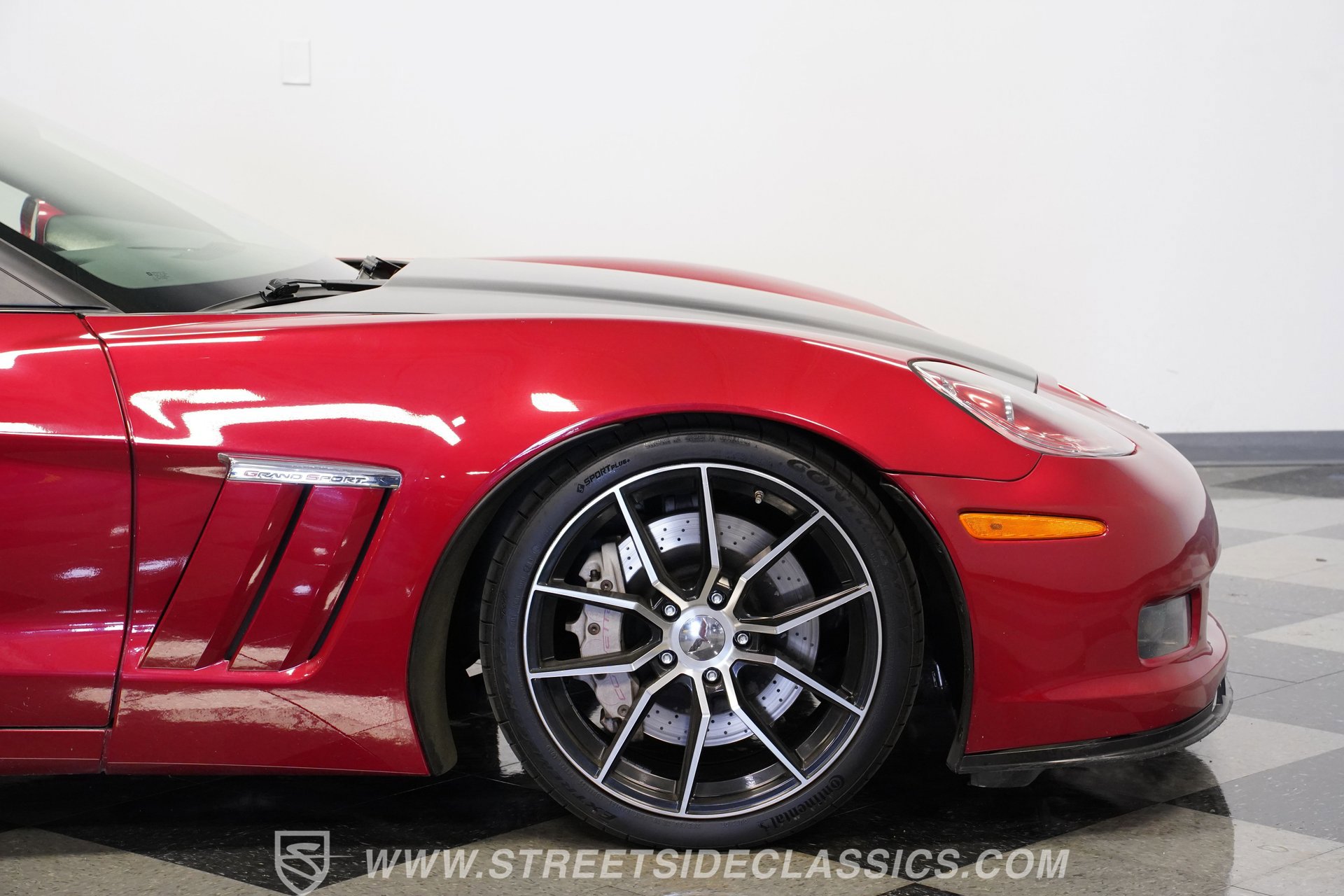 Used 2011 Chevrolet Corvette Grand Sport w/ Preferred Equipment Group image 31