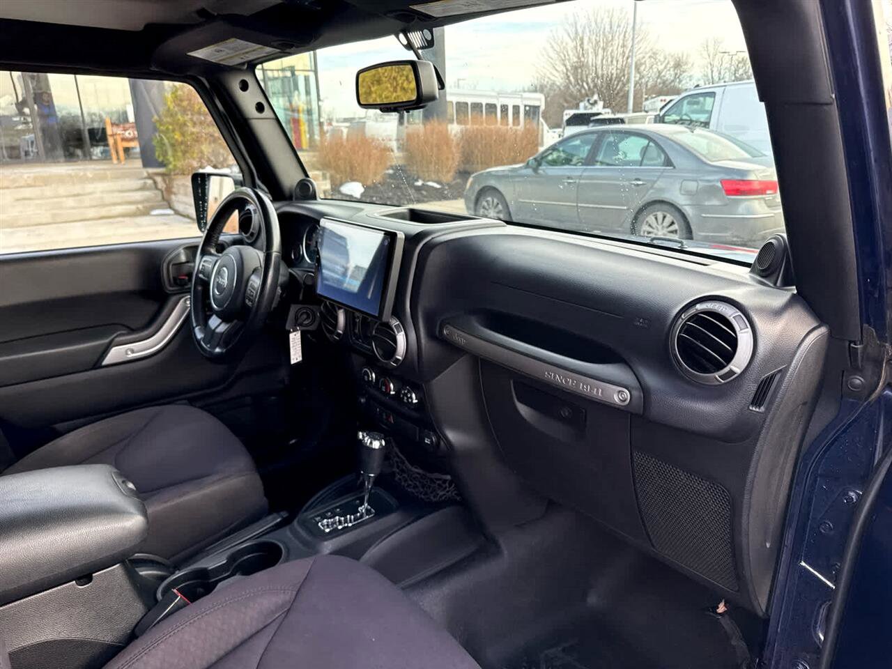 Used 2013 Jeep Wrangler Unlimited Sport image 22