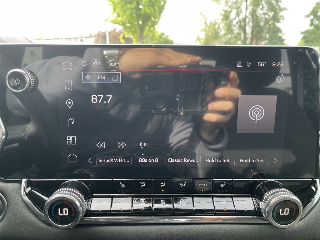 New 2025 GMC Canyon Elevation w/ Convenience Package image 13