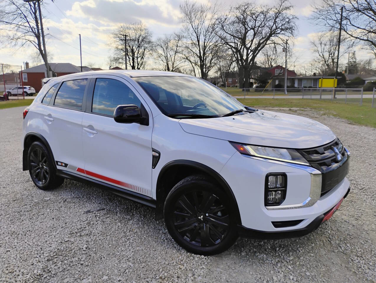 Used 2023 Mitsubishi Outlander Sport AWD image 1