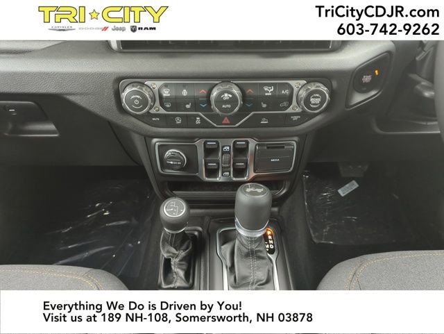 New 2026 Jeep Wrangler Unlimited Sport image 17