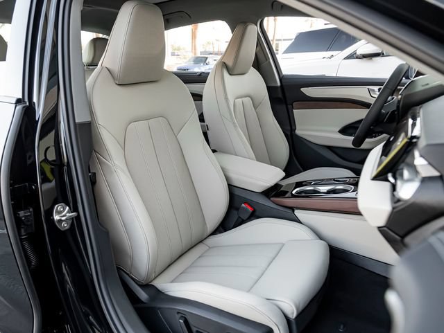 New 2026 Audi A6 Premium Plus AWD/4WD image 39