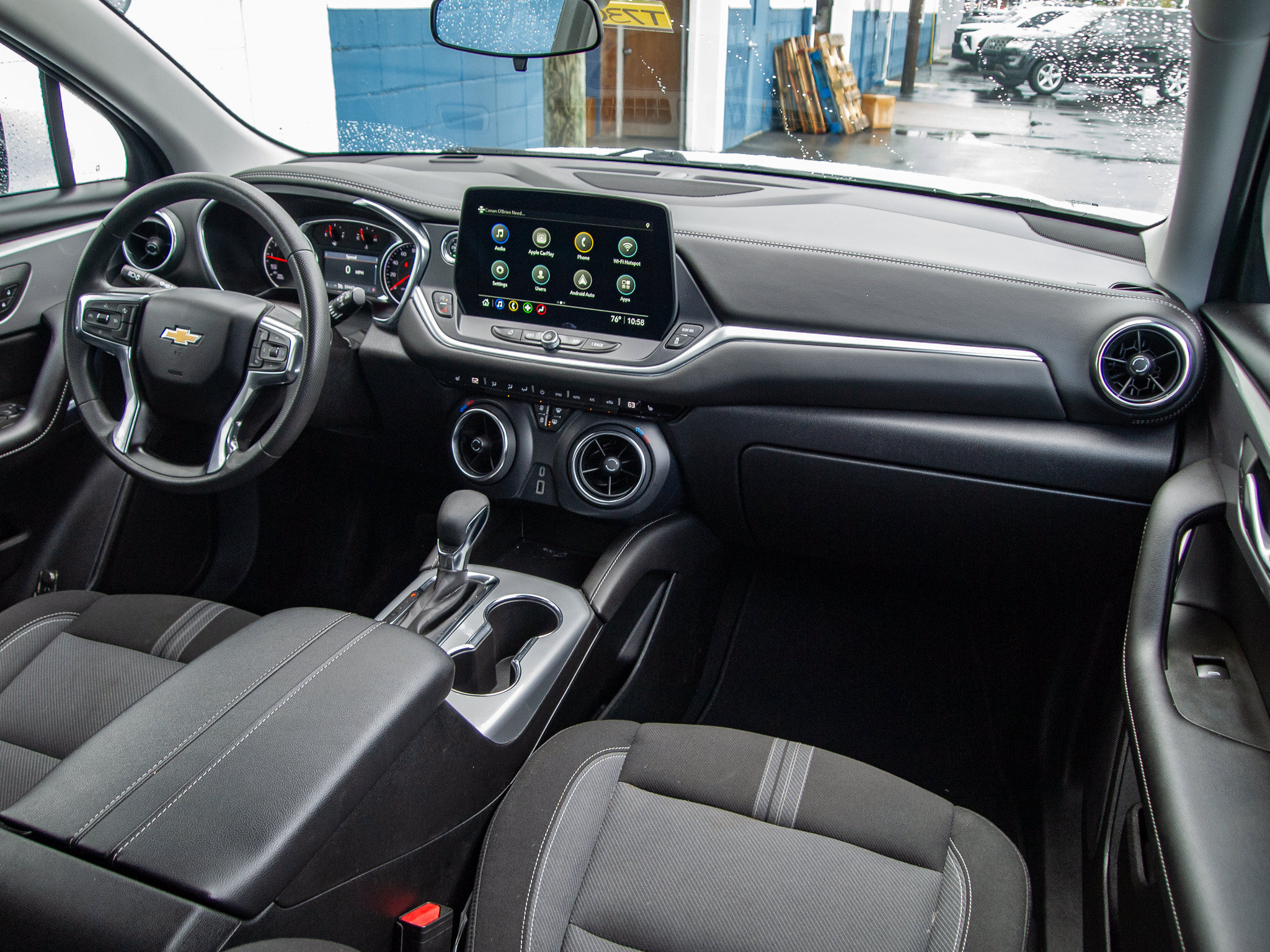 Used 2024 Chevrolet Blazer LT FWD image 27