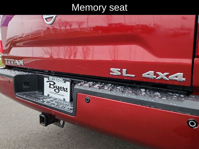 Used 2018 Nissan Titan SL image 15