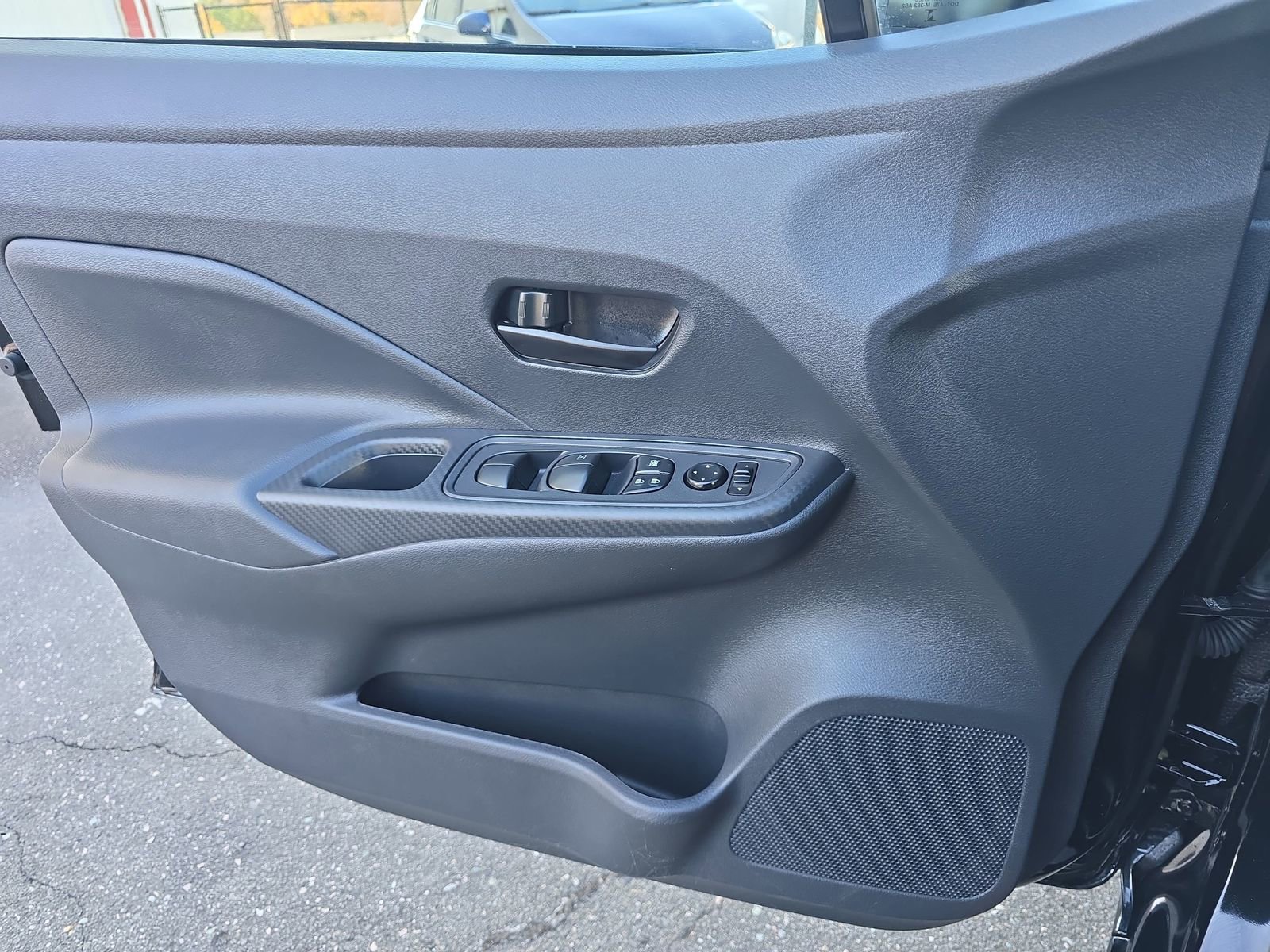 Used 2024 Nissan Versa S w/ S Plus Package image 32