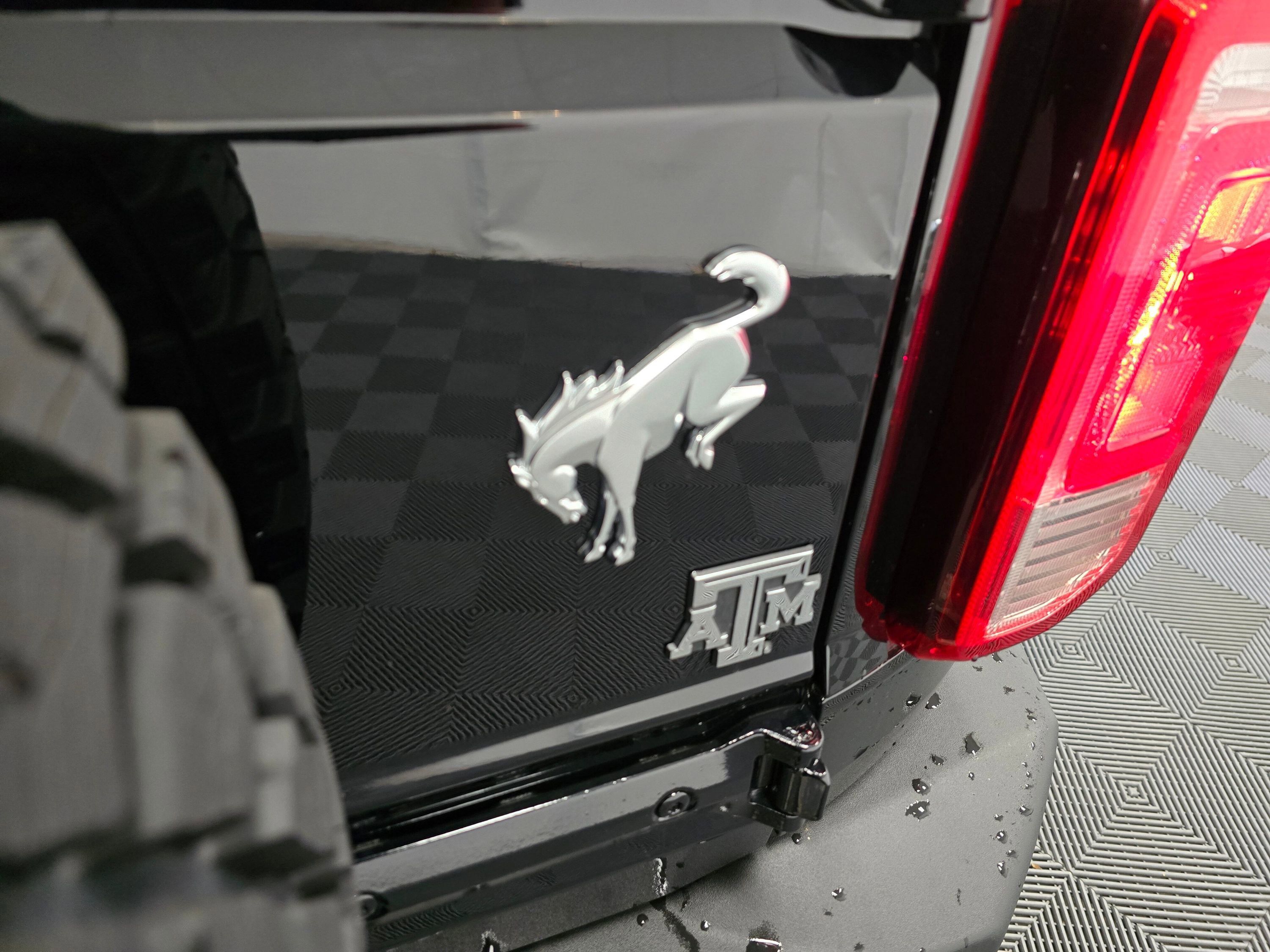 Used 2022 Ford Bronco Base image 26