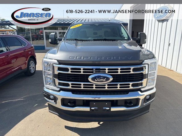 New 2025 Ford F350 XLT w/ FX4 Off-Road Package image 2