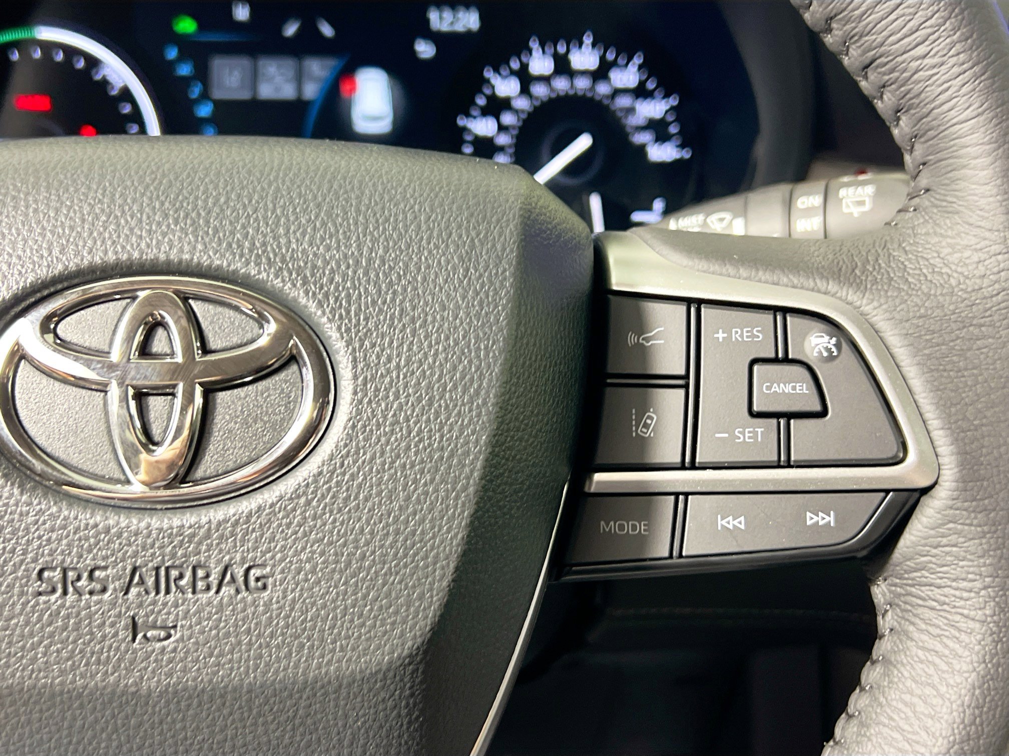 New 2026 Toyota Sienna XLE image 19