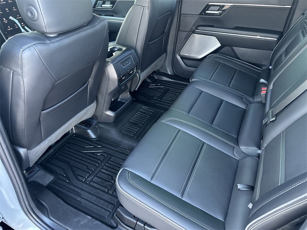 Used 2025 GMC Sierra EV Denali image 29