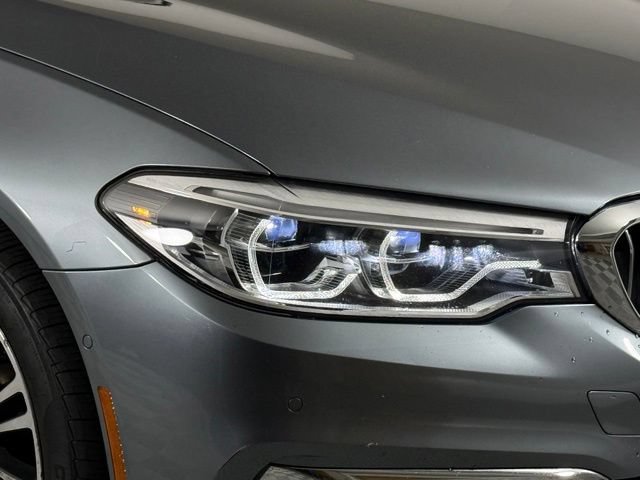 Used 2018 BMW 530e xDrive AWD/4WD image 13