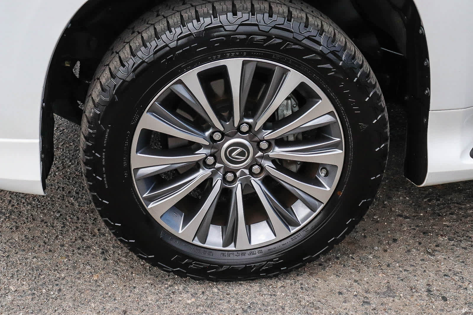 Used 2021 Lexus GX 460 Luxury w/ Off Road Package AWD/4WD image 14