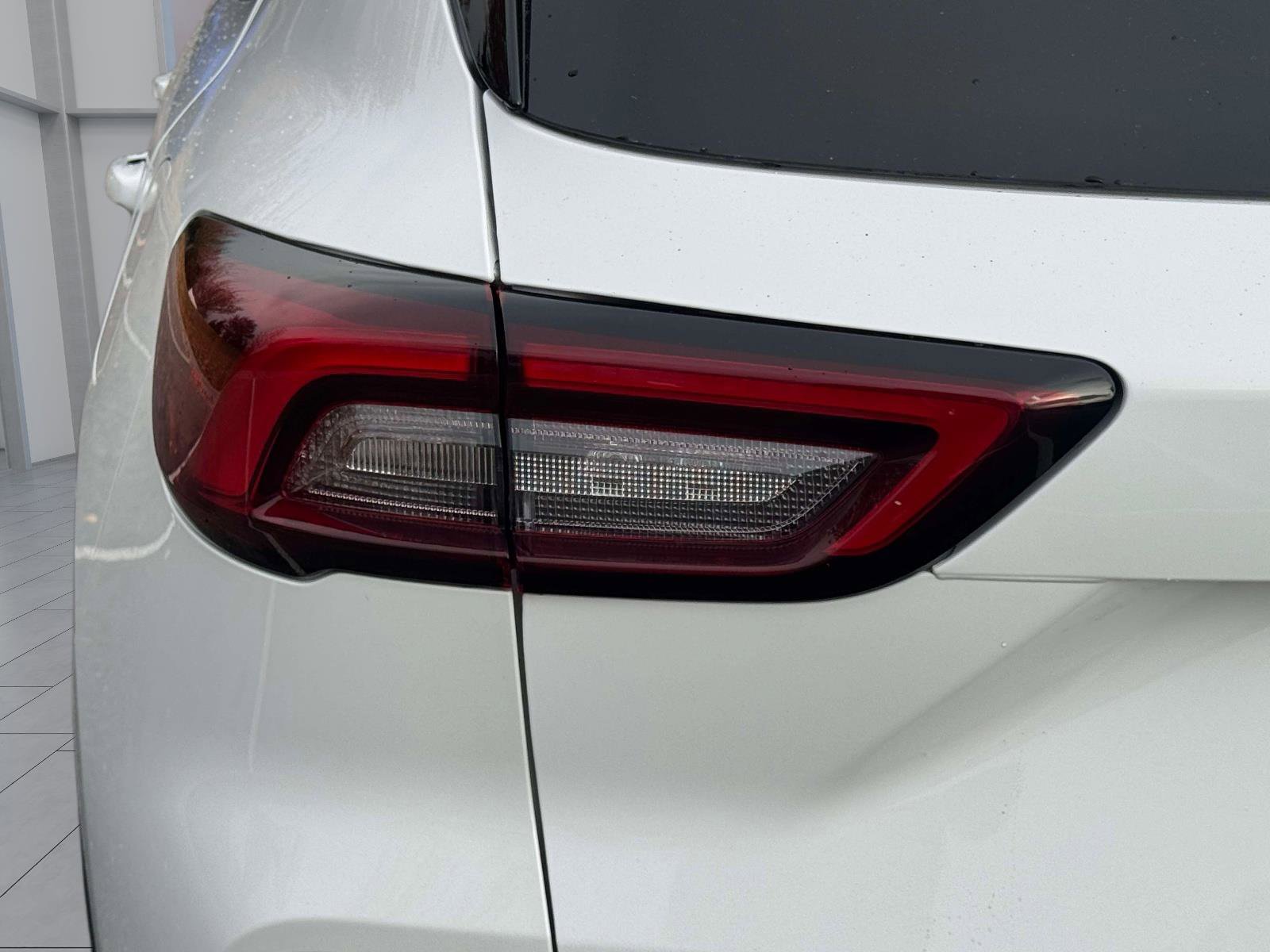 Used 2024 Ford Escape Active image 7