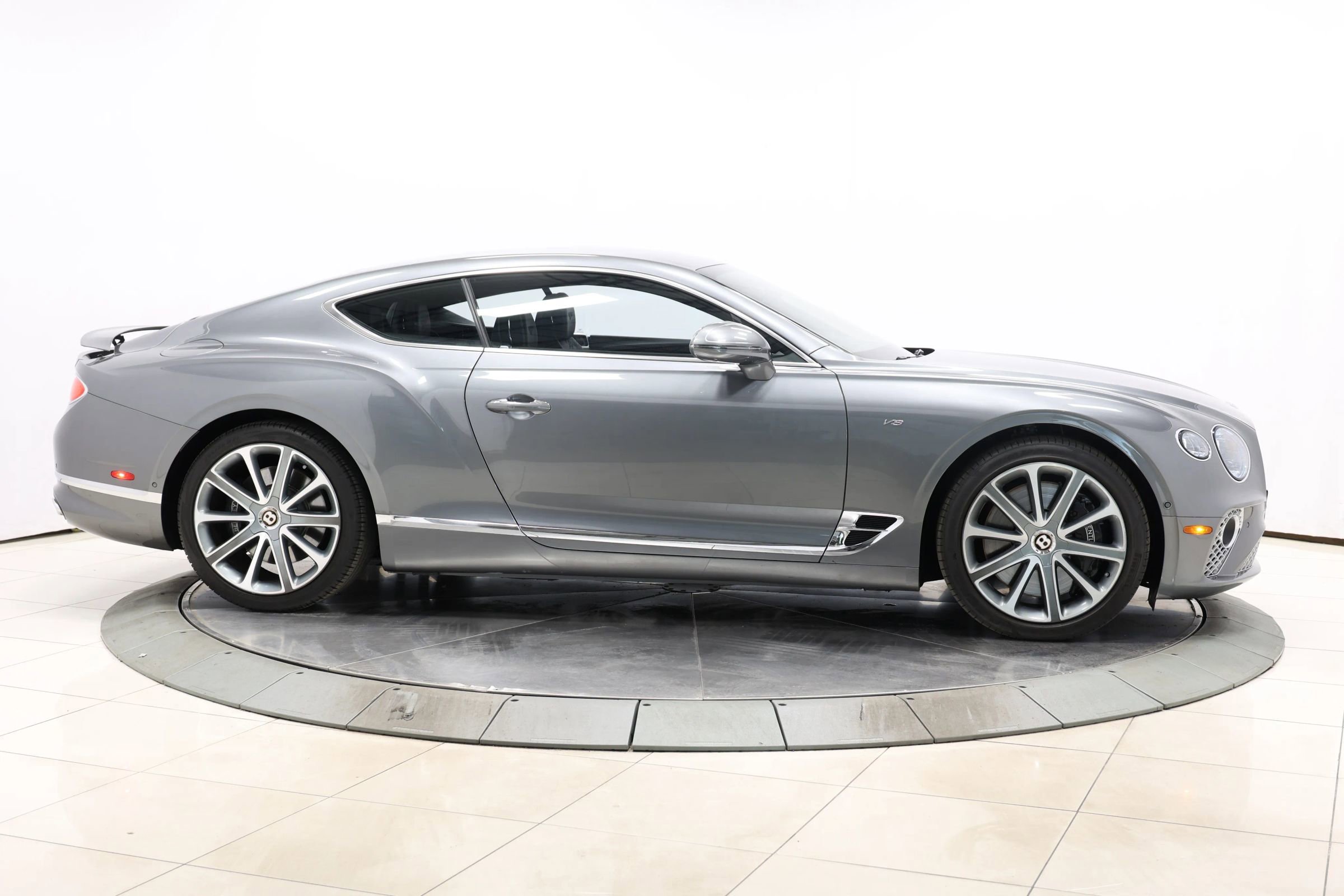 Used 2020 Bentley Continental GT image 71