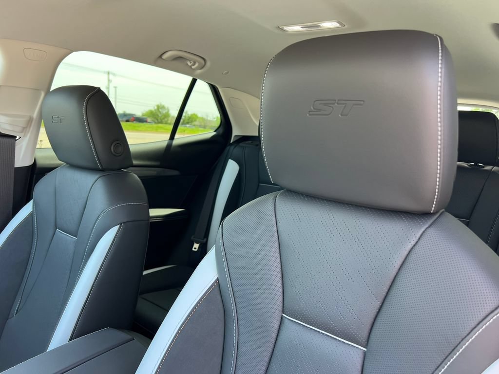 New 2026 Buick Envision Sport Touring AWD/4WD image 11