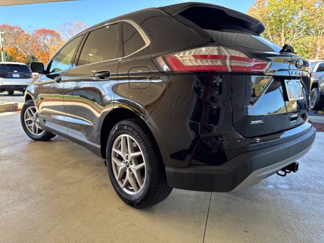 Used 2024 Ford Edge SEL w/ Convenience Package AWD/4WD image 5