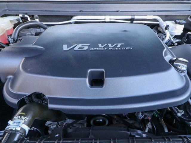 Used 2018 GMC Canyon SLE w/ SLE Convenience Package image 29