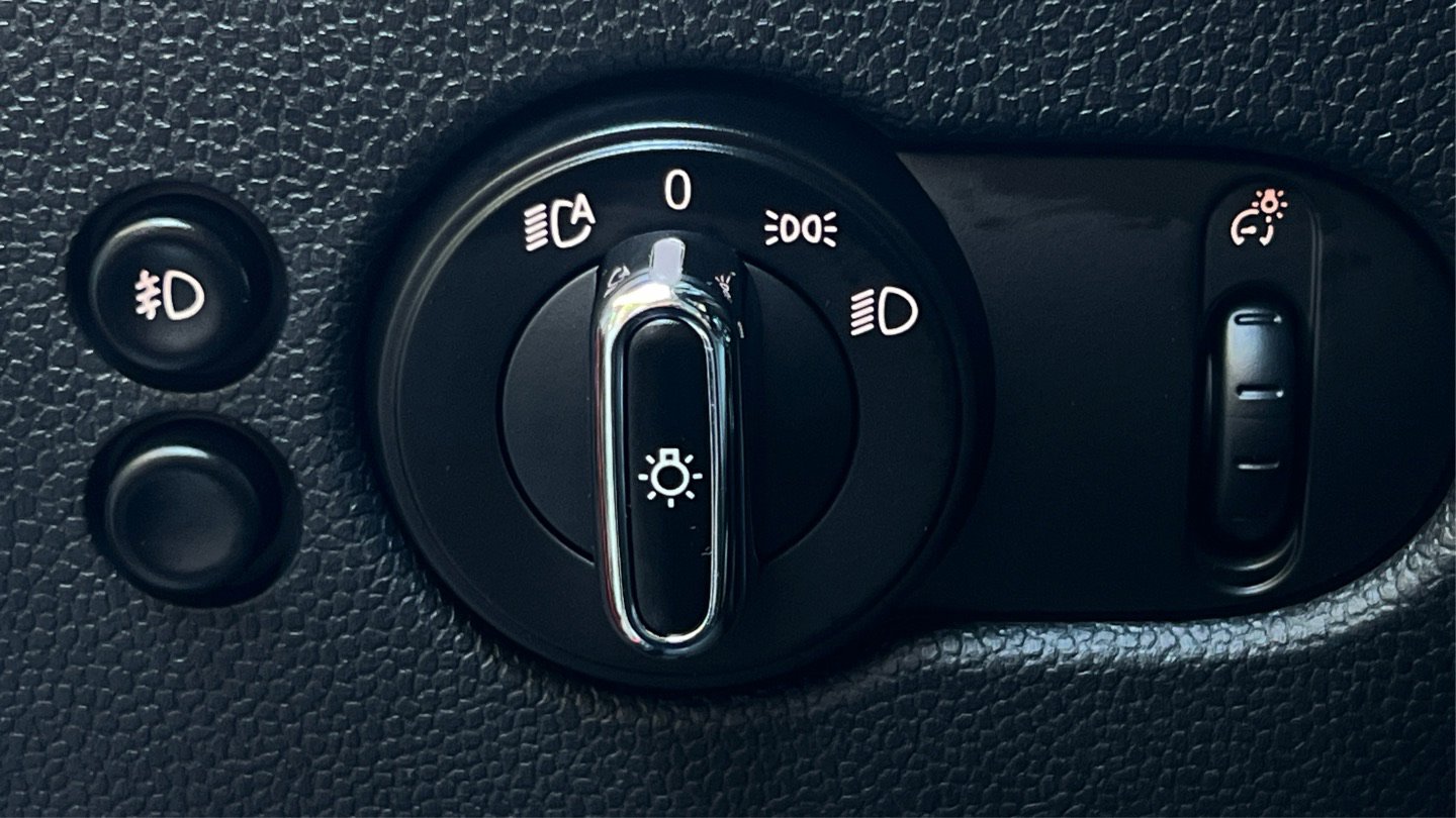 Used 2021 MINI Cooper S FWD image 51