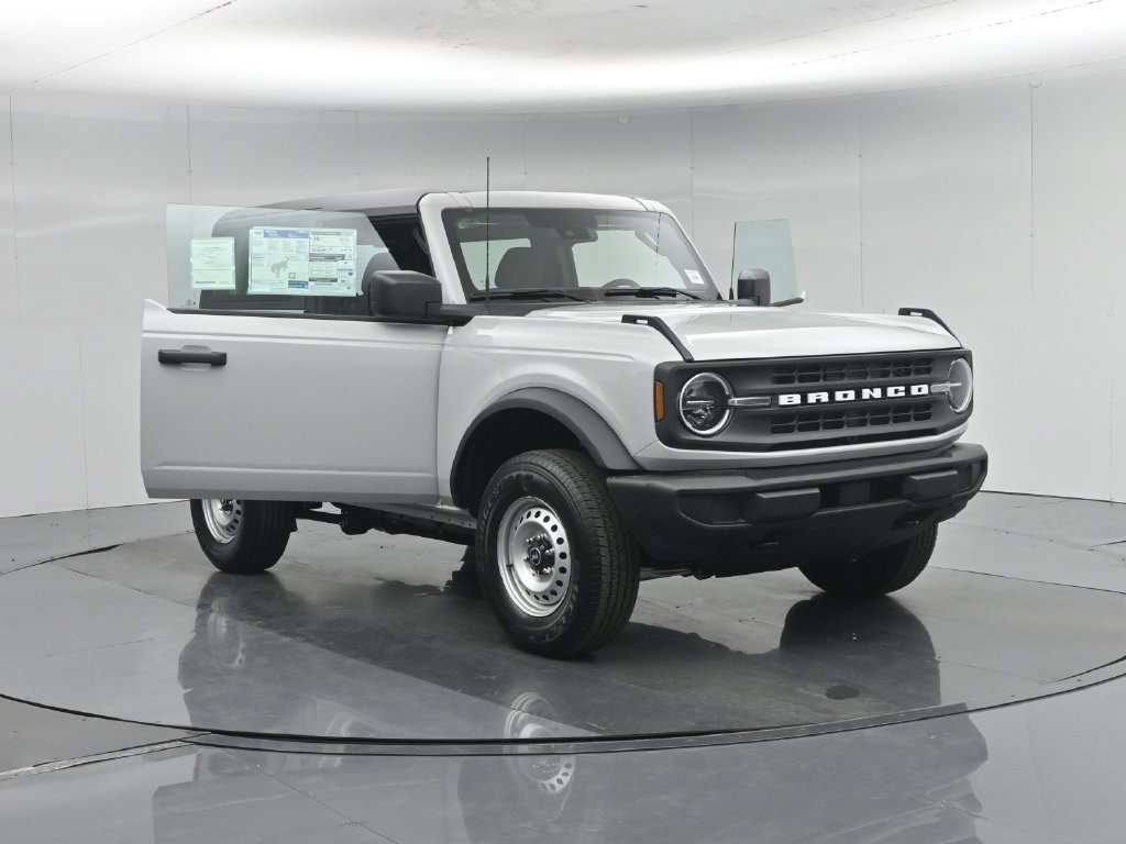 New 2026 Ford Bronco 2-Door AWD/4WD image 29