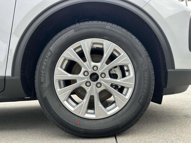 New 2025 Ford Escape Active w/ Active Premium Tech Pack image 18