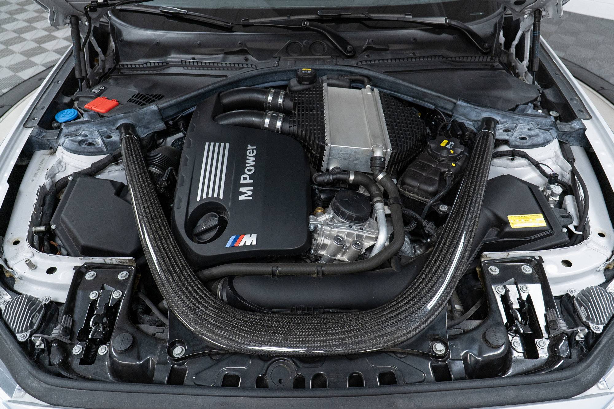 Used 2020 BMW M2 Competition w/ Executive Package image 9