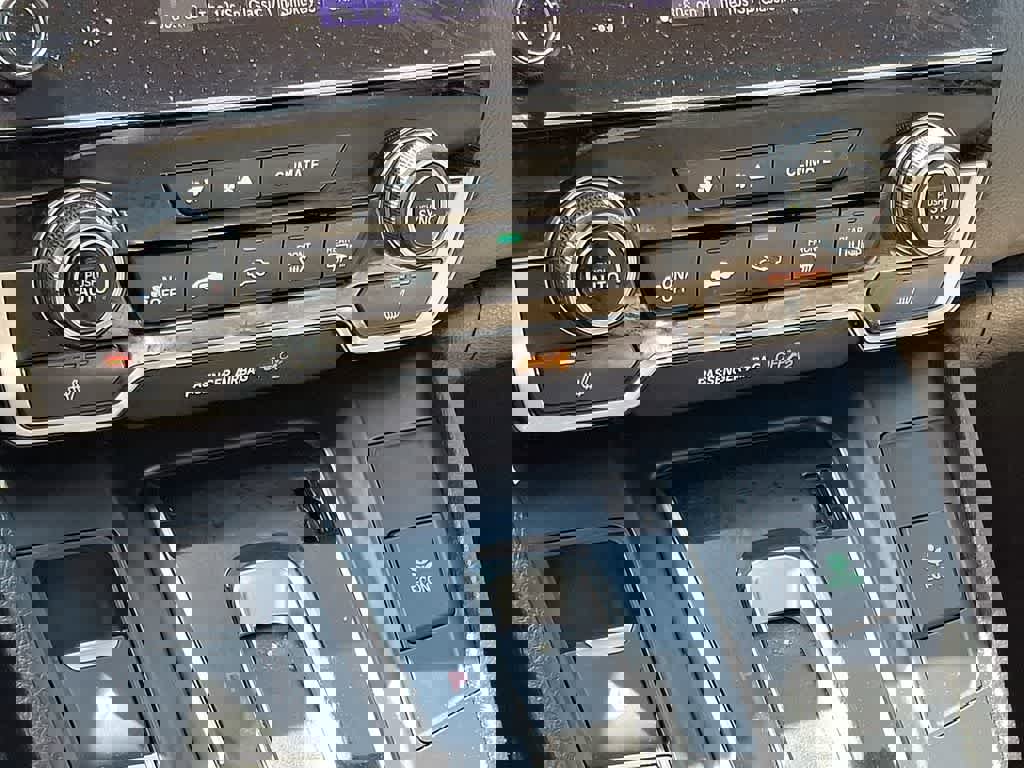 Used 2018 Honda CR-V EX-L image 17