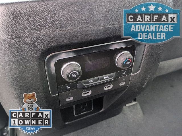 Used 2024 Chevrolet Suburban High Country image 7