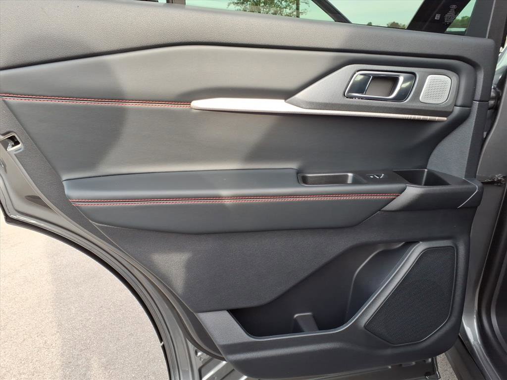 New 2026 Ford Explorer ST image 14