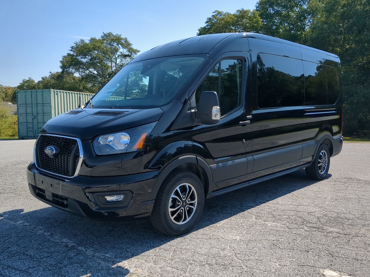 New 2025 Ford Transit 350 XLT image 6