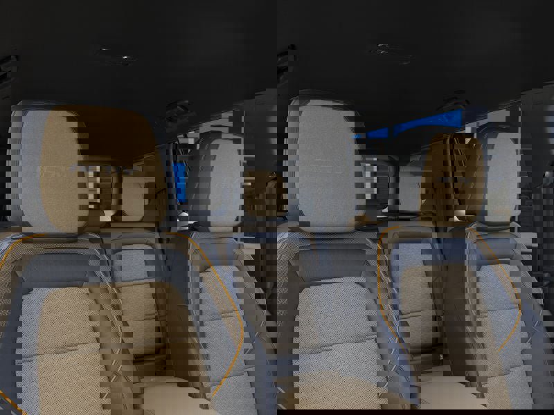 New 2026 Chevrolet Equinox ACTIV w/ Convenience Package III image 24