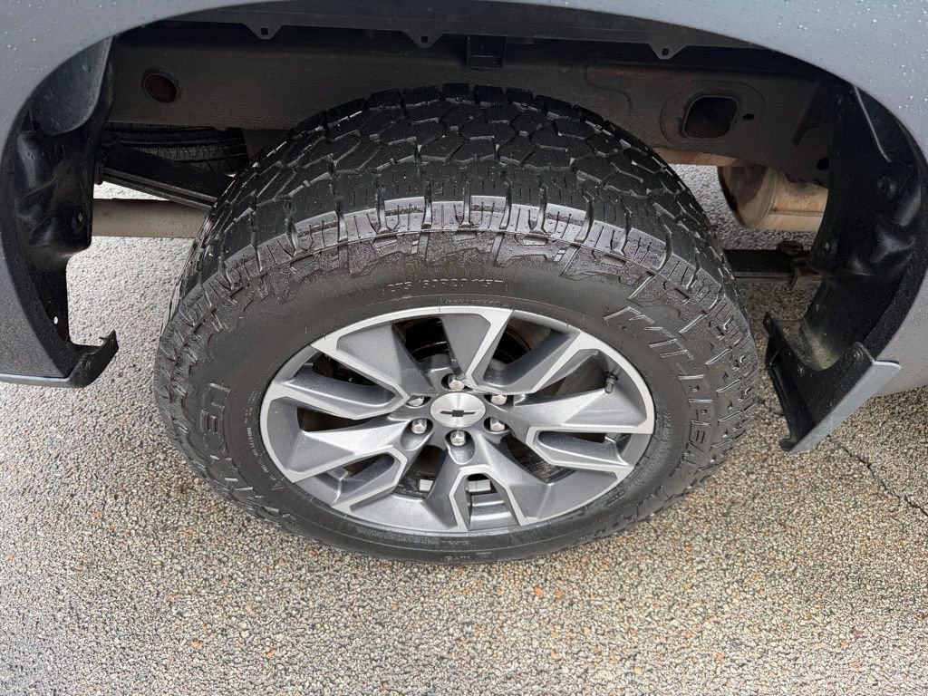 Used 2019 Chevrolet Silverado 1500 RST w/ All-Star Edition image 10